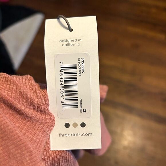 New Three Dots Blouse - Picture 5 of 5